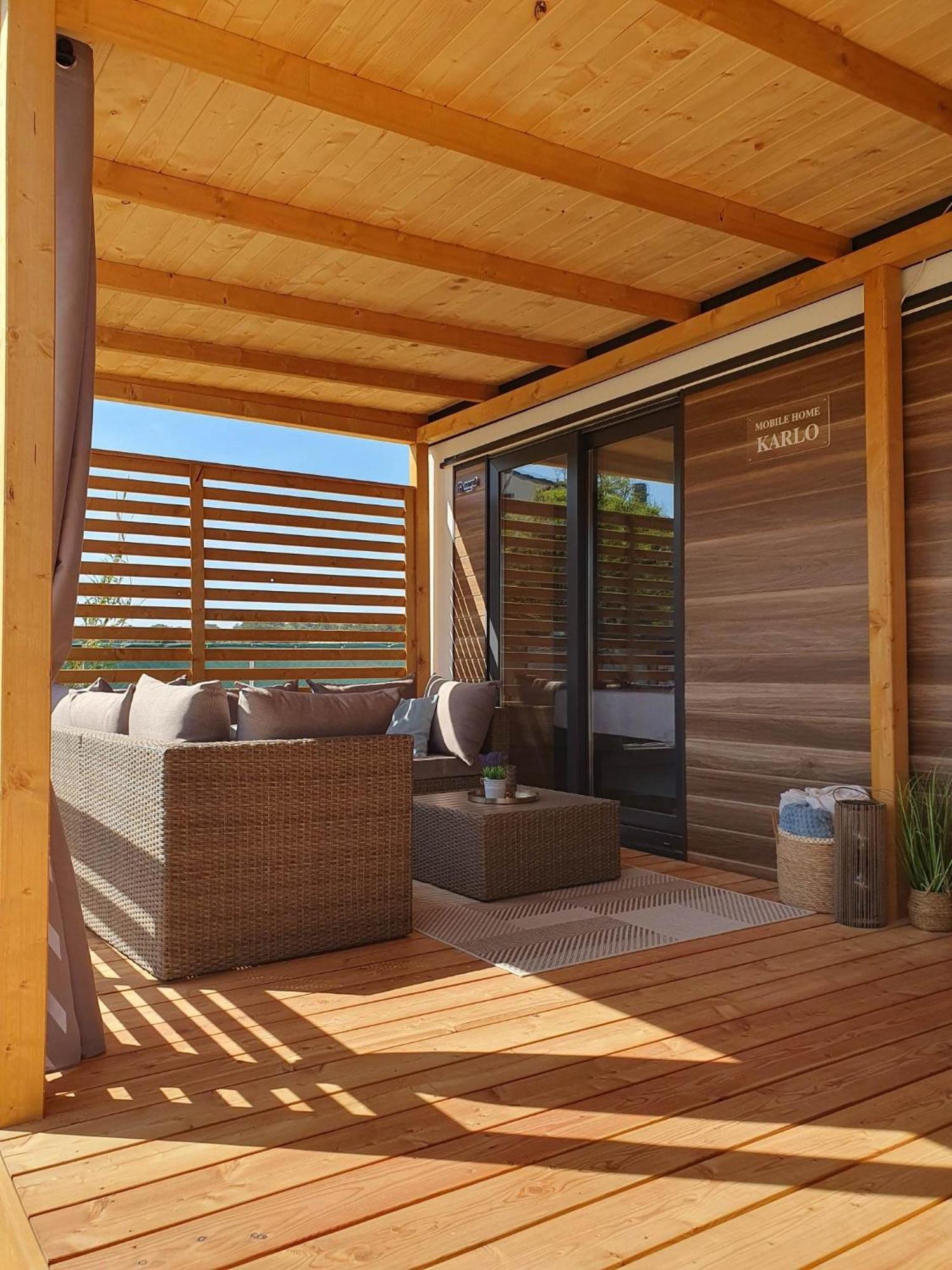Mobile Homes Karlo & Dino พูลา ห้อง รูปภาพ