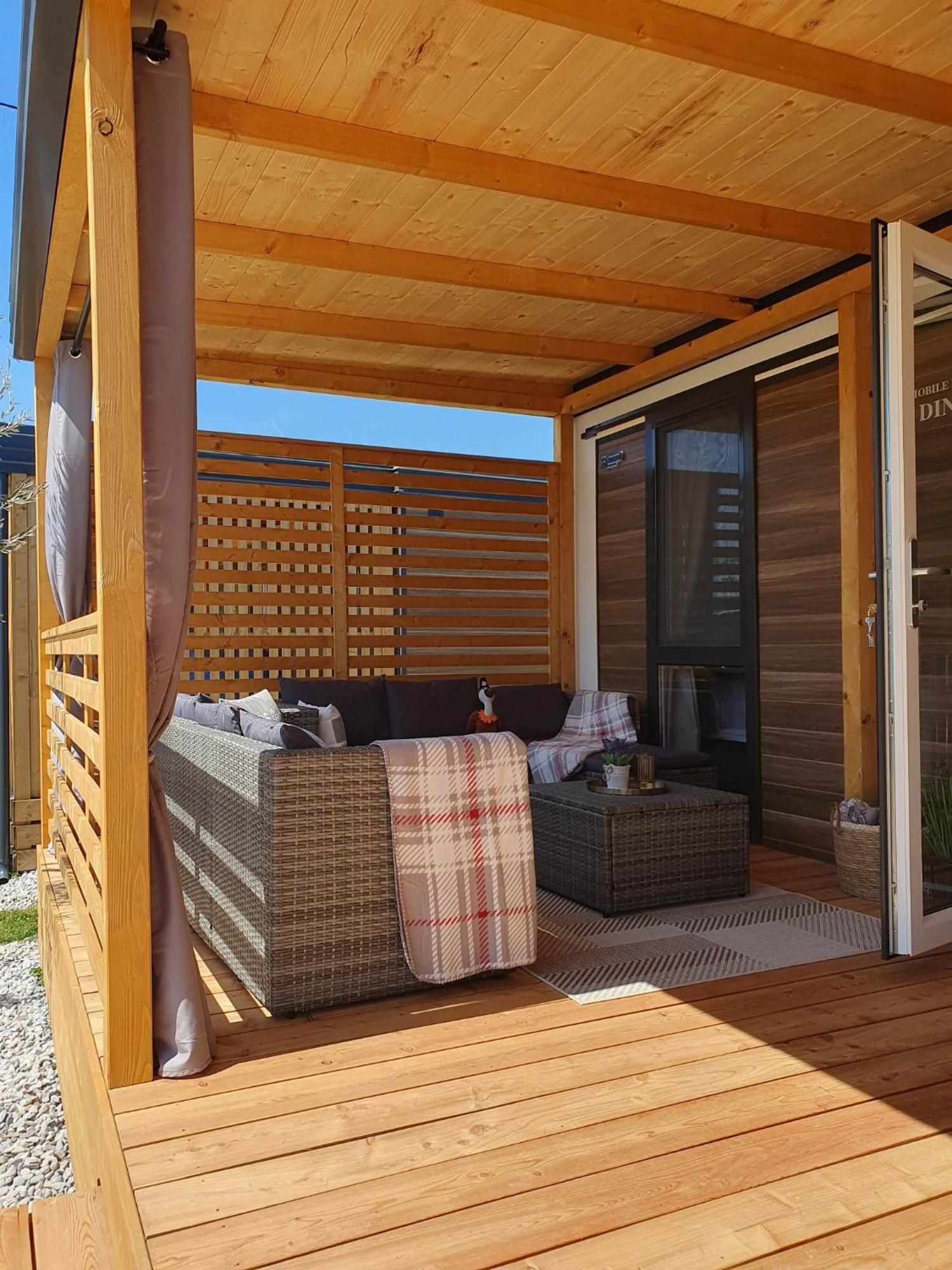 Mobile Homes Karlo & Dino พูลา ห้อง รูปภาพ
